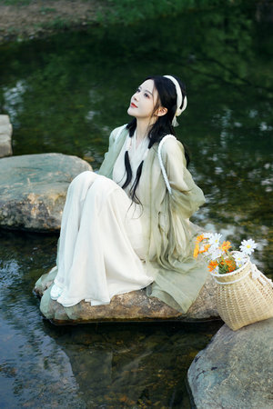 国产无套内射美女版