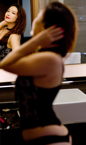 欧美男女爱情影片视频